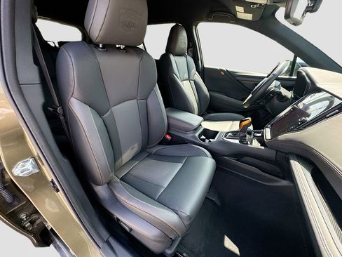 Used 2025 Subaru Outback Wilderness w/ Wilderness Package AWD/4WD image 38