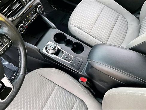 Used 2021 Ford Escape SE w/ Convenience Package image 15