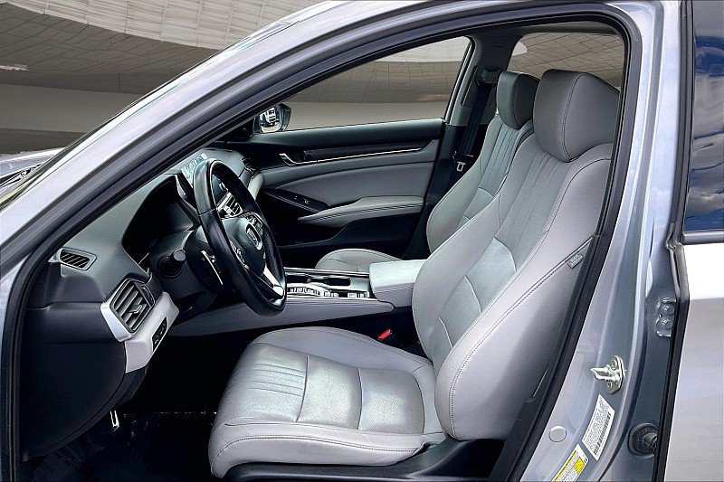 Used 2019 Honda Accord Touring image 21