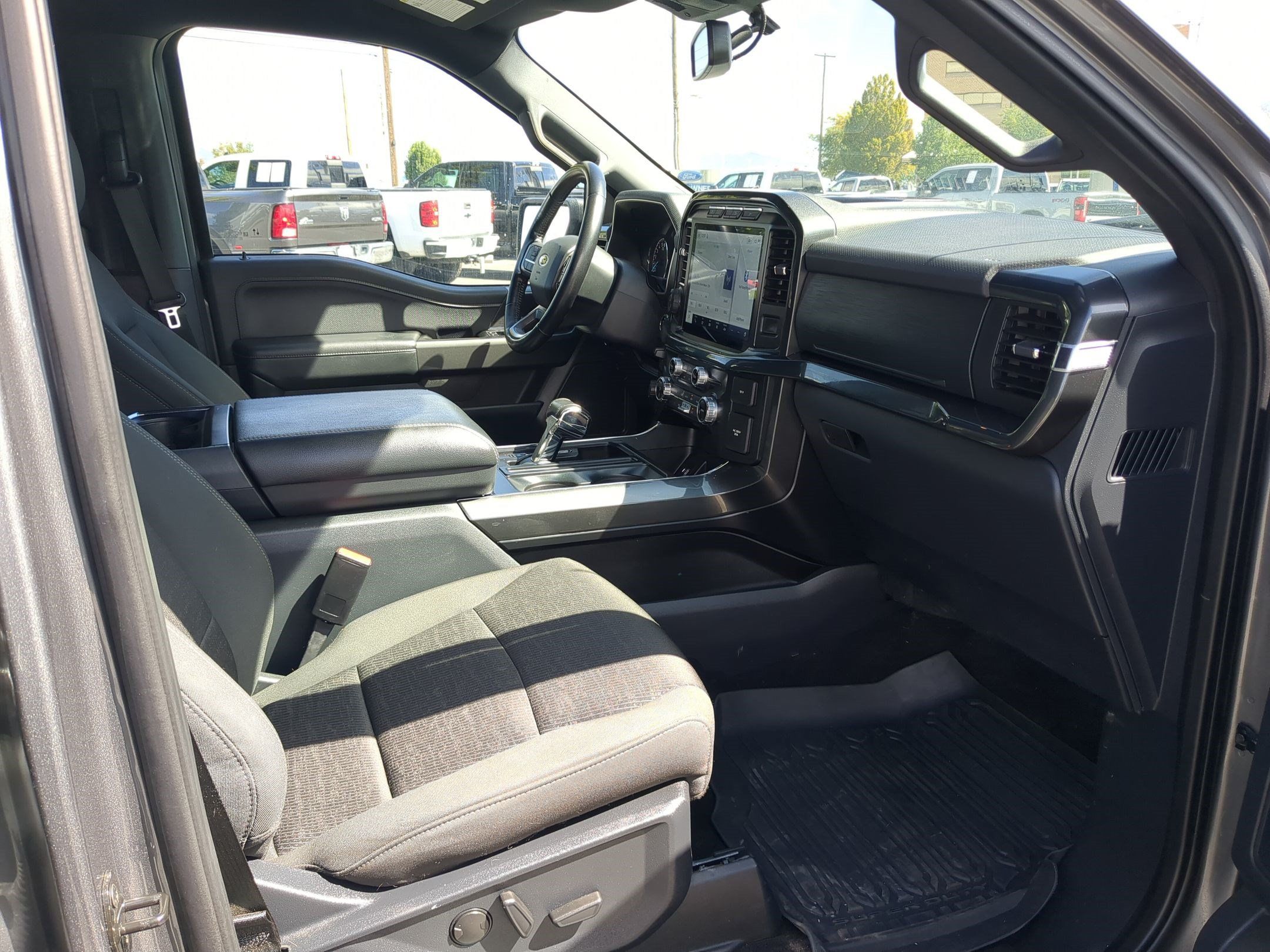 Used 2022 Ford F150 XLT w/ Equipment Group 302A High AWD/4WD image 33