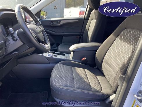 Certified 2023 Ford Escape Active w/ Cold Weather Package image 15