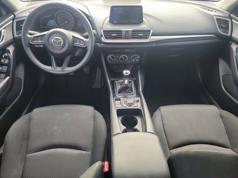 Used 2018 MAZDA MAZDA3 Sport FWD image 9