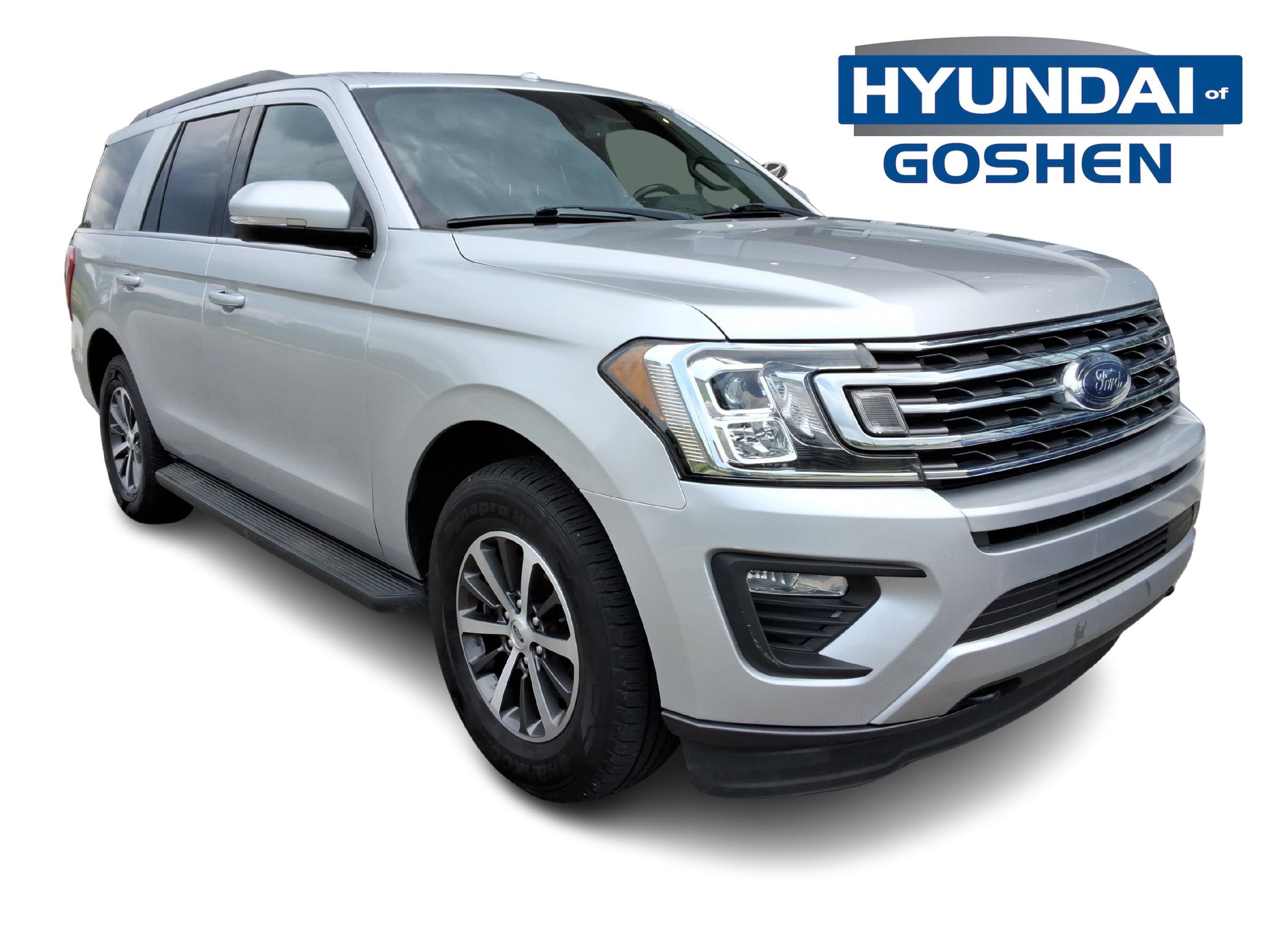 Used 2018 Ford Expedition XLT w/ Equipment Group 201A AWD/4WD image 3