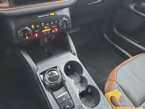 Certified 2023 Ford Bronco Sport Outer Banks w/ Tech Package image 31