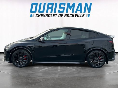 Used 2022 Tesla Model Y Performance image 3