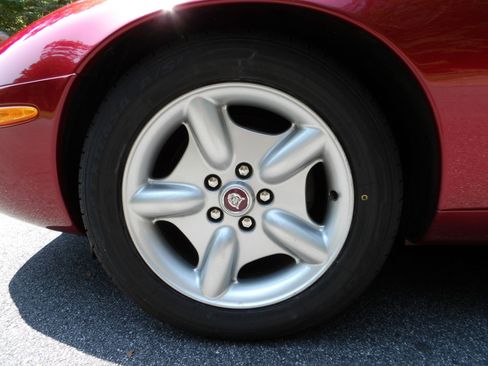 Used 1997 Jaguar XK8 Coupe RWD image 15