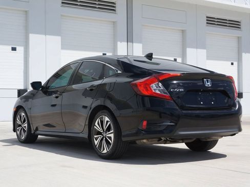 Used 2017 Honda Civic EX-L image 8