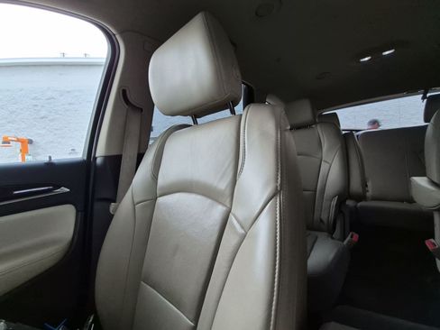 Used 2018 Buick Enclave Premium AWD/4WD image 5