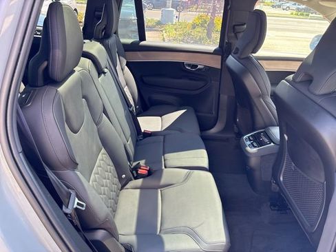 Used 2025 Volvo XC90 B6 Plus AWD/4WD image 14