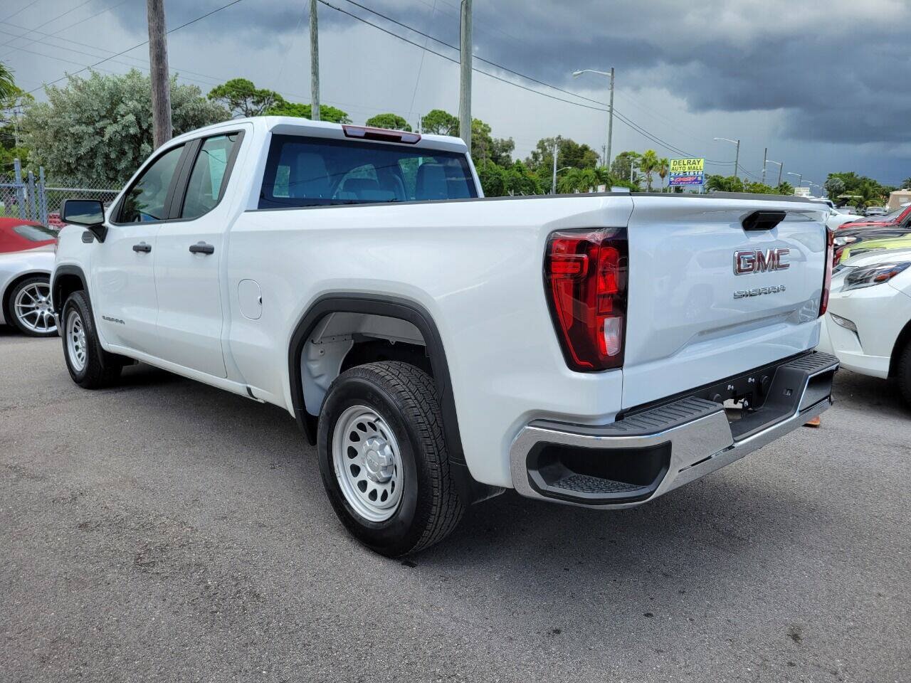 Used 2021 GMC Sierra 1500 2WD Double Cab image 5