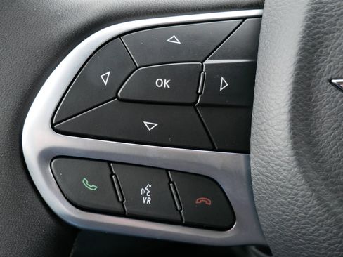 New 2026 Chrysler Pacifica Limited w/ Trailer Tow Group image 15