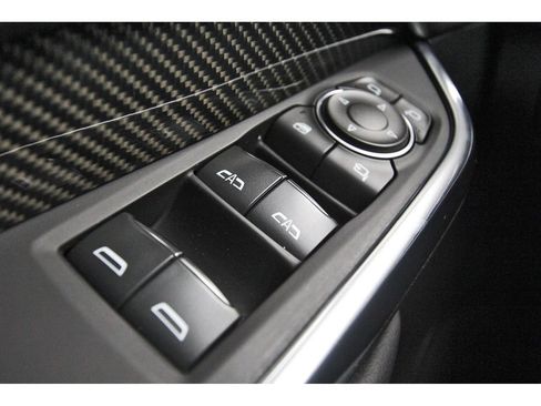 Used 2023 Cadillac XT4 Sport w/ Technology Package FWD image 20