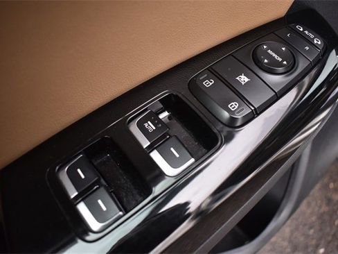 Used 2020 Kia Sportage SX image 24