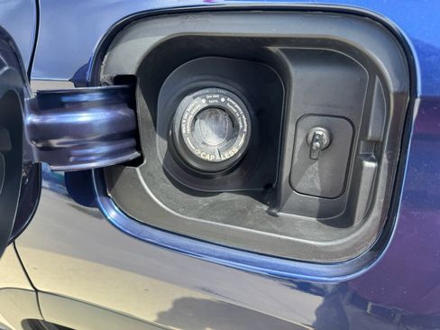 Certified 2025 Honda Pilot Elite image 40