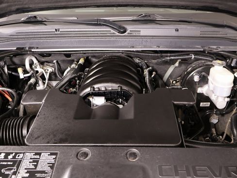 Used 2018 Chevrolet Tahoe Premier image 24