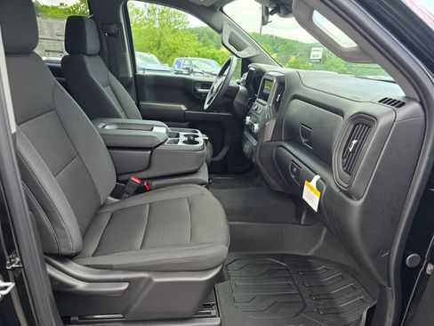 New 2026 GMC Sierra 1500 Pro w/ Graphite Edition AWD/4WD image 26