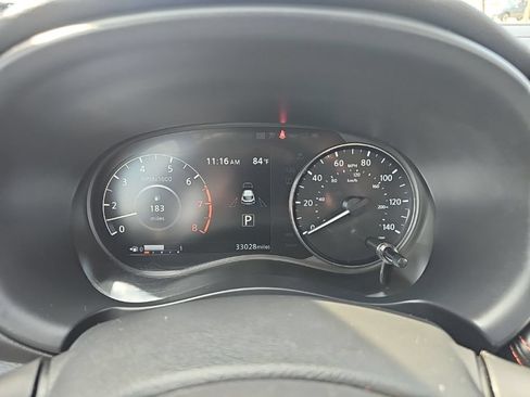 Used 2024 Nissan Kicks SR w/ SR Premium Package FWD image 31