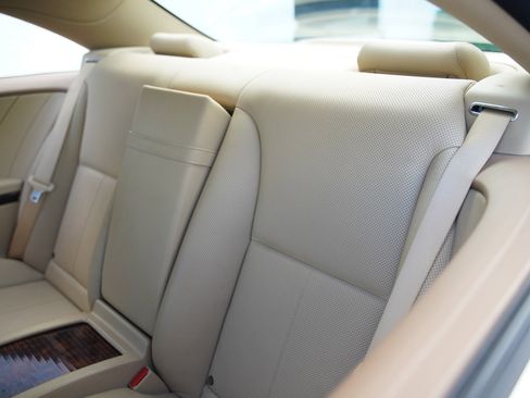 Used 2013 Mercedes-Benz CL 550 4MATIC image 11