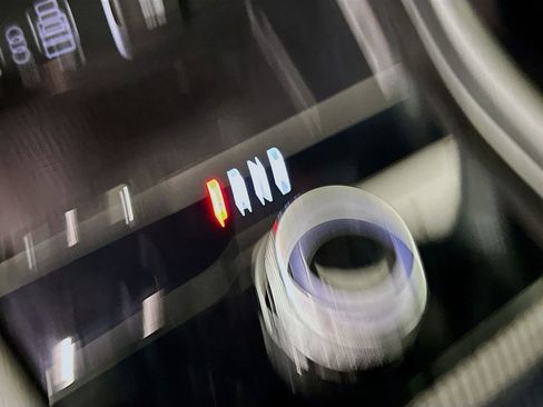 Certified 2024 Jeep Grand Cherokee Laredo w/ Luxury Tech Group I AWD/4WD image 26