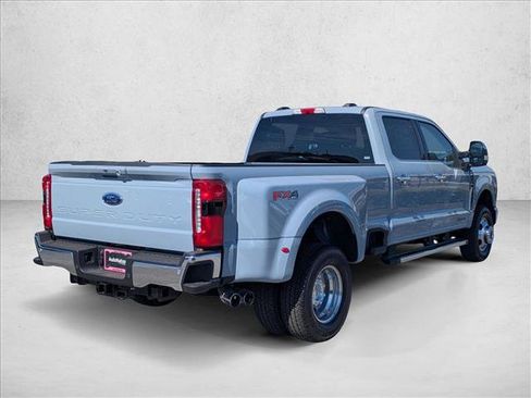 New 2026 Ford F350 Lariat w/ Chrome Package image 2