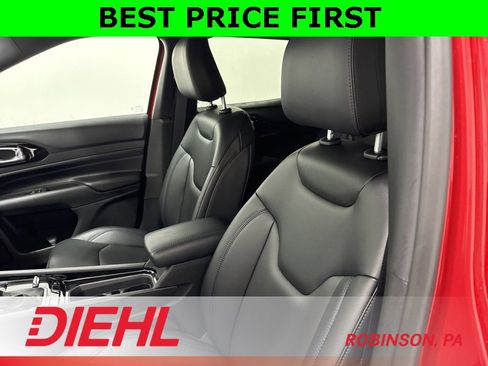 New 2026 Jeep Compass Limited image 19