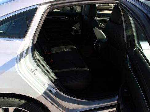 Used 2018 Buick LaCrosse Essence image 8