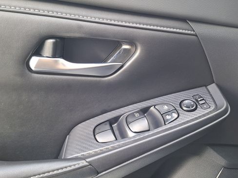 Certified 2022 Nissan Sentra S image 17