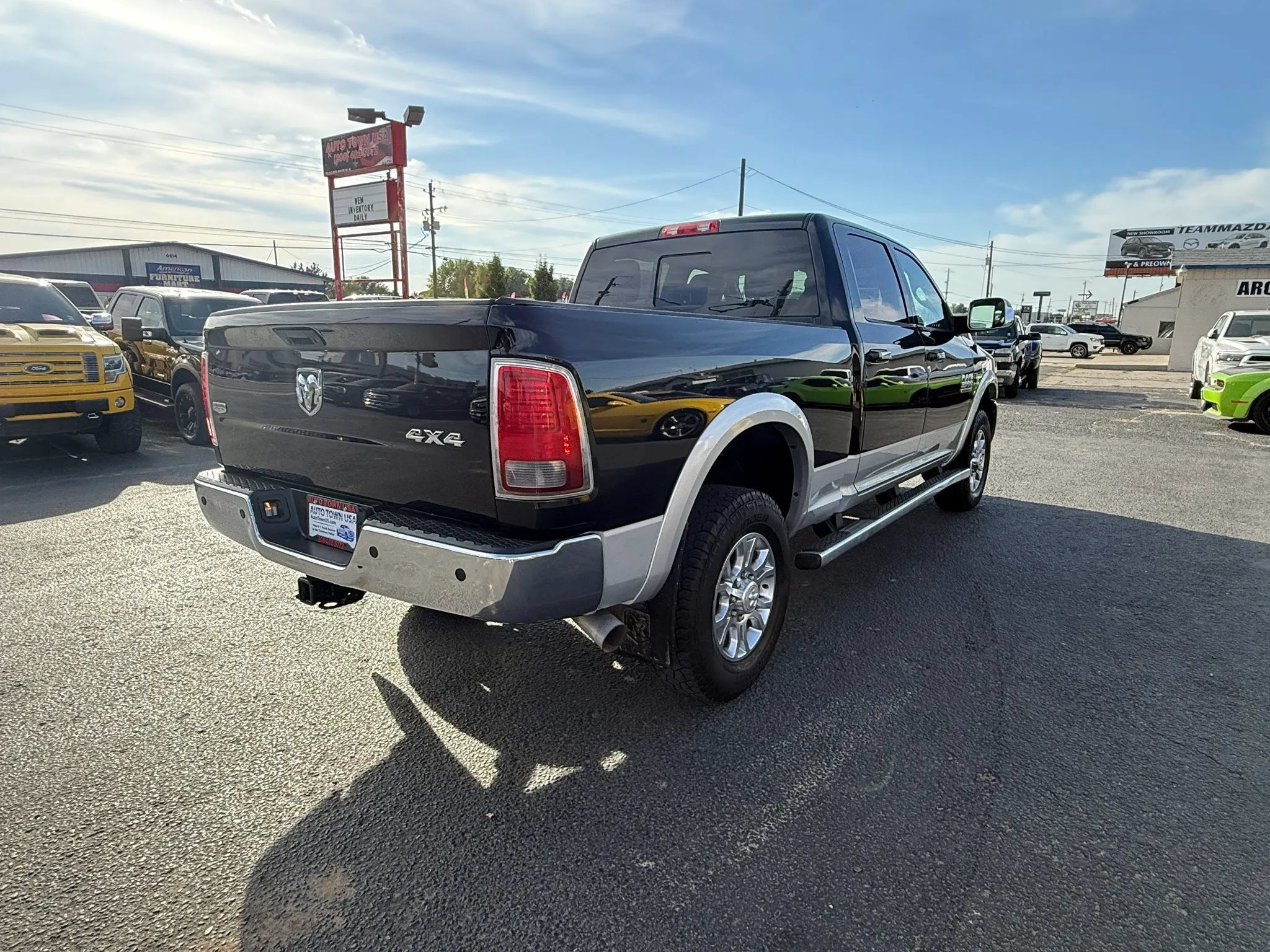 Used 2014 RAM 3500 Laramie AWD/4WD image 5