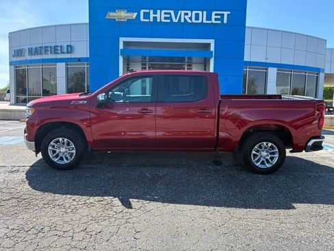 Used 2024 Chevrolet Silverado 1500 LT w/ Z71 Off-Road Package image 1