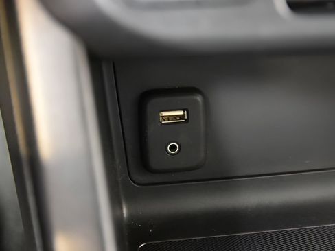 Used 2018 Chevrolet Colorado ZR2 image 25