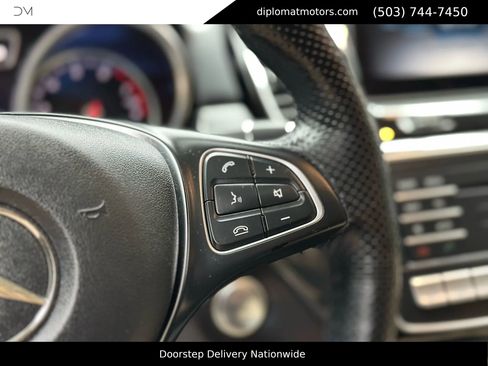 Used 2017 Mercedes-Benz GLE 350 4MATIC image 32