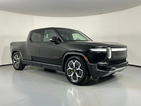 Used 2023 Rivian R1T Adventure image 1