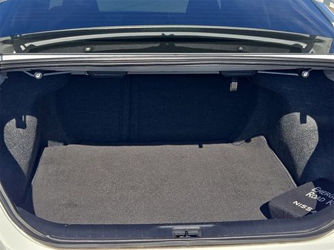 Used 2025 Nissan Altima 2.5 S image 12