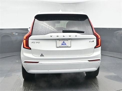 New 2026 Volvo XC90 B6 Ultra image 7