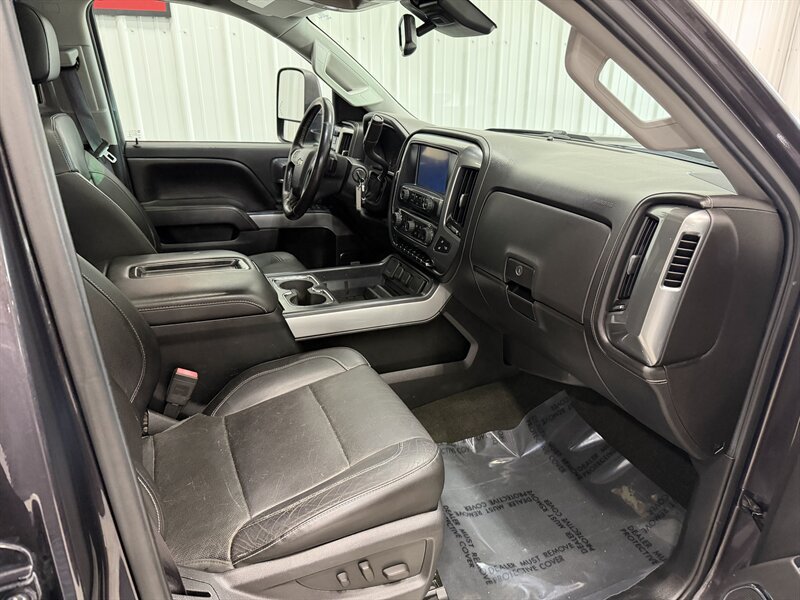 Used 2015 Chevrolet Silverado 2500 LTZ w/ Duramax Plus Package AWD/4WD image 20