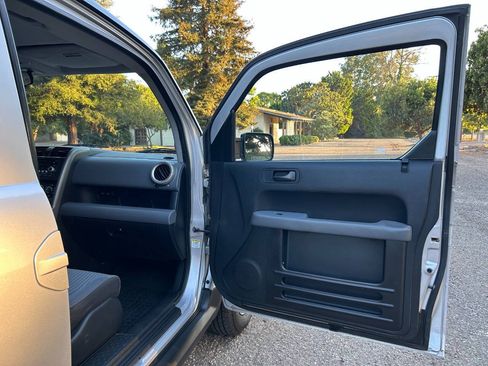 Used 2008 Honda Element EX image 31