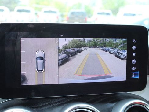 Used 2021 Mercedes-Benz GLC 300 image 19