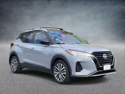 Used 2023 Nissan Kicks SV