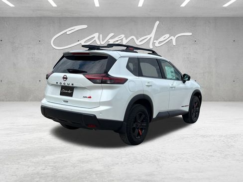 New 2026 Nissan Rogue SV AWD/4WD image 17