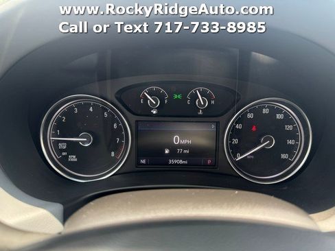 Used 2023 Buick Enclave Essence w/ Experience Buick Package AWD/4WD image 16