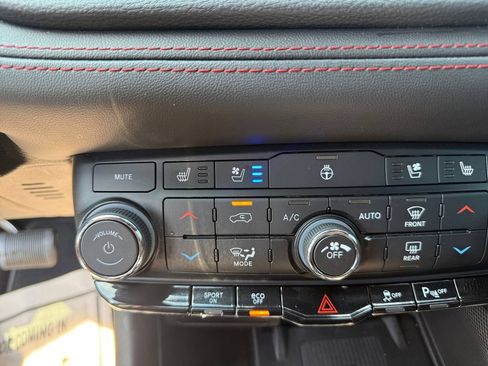 Certified 2023 Dodge Durango R/T AWD/4WD image 26