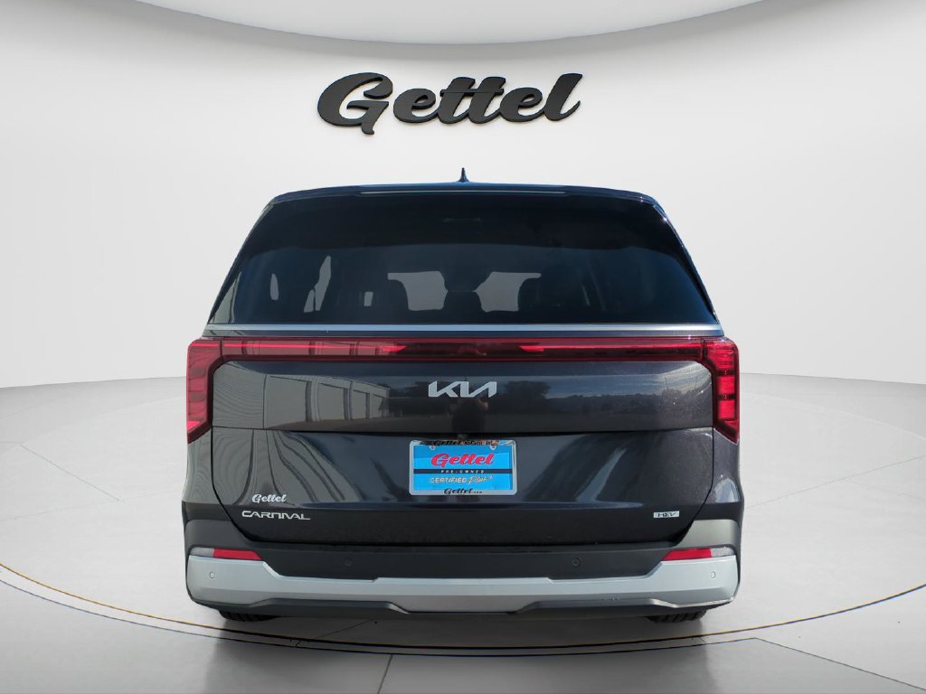Used 2026 Kia Carnival LXS FWD image 6