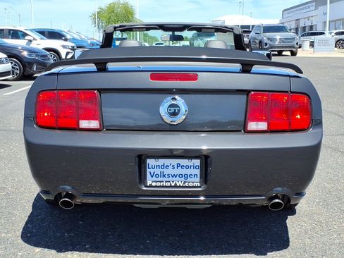 Used 2008 Ford Mustang GT RWD image 6