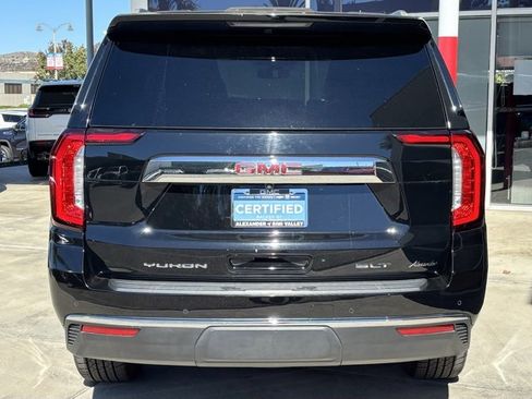 Certified 2022 GMC Yukon SLT w/ SLT Premium Package image 4