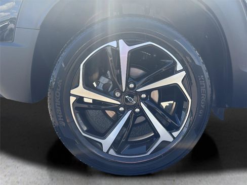 Used 2022 Chevrolet TrailBlazer RS w/ Sun and Liftgate Package AWD/4WD image 30