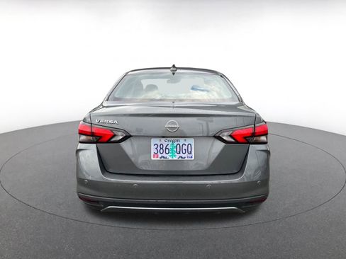 Used 2025 Nissan Versa SV image 6