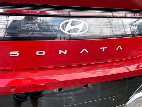 Used 2025 Hyundai Sonata SEL FWD image 8