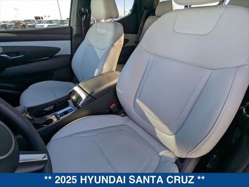 Used 2025 Hyundai Santa Cruz SEL image 20
