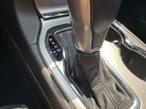 Used 2019 Jeep Grand Cherokee Limited AWD/4WD image 22