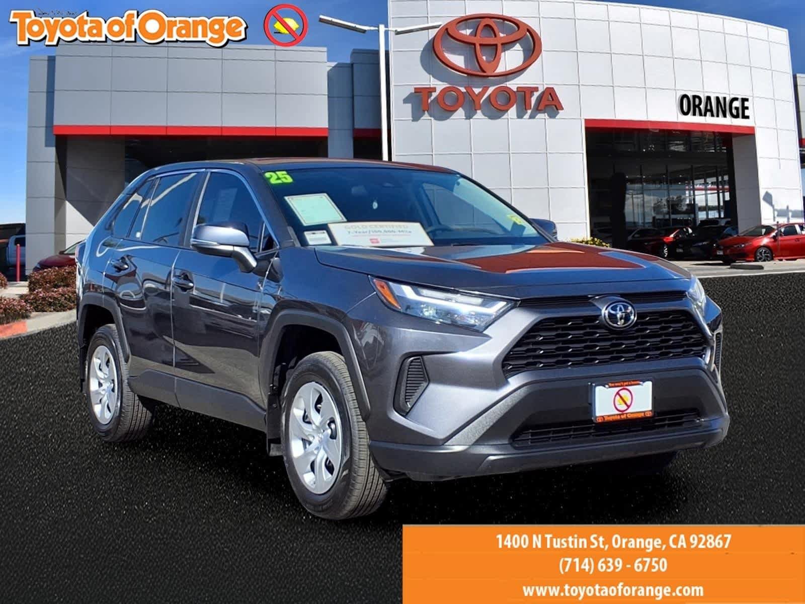 Certified 2025 Toyota RAV4 LE FWD image 1